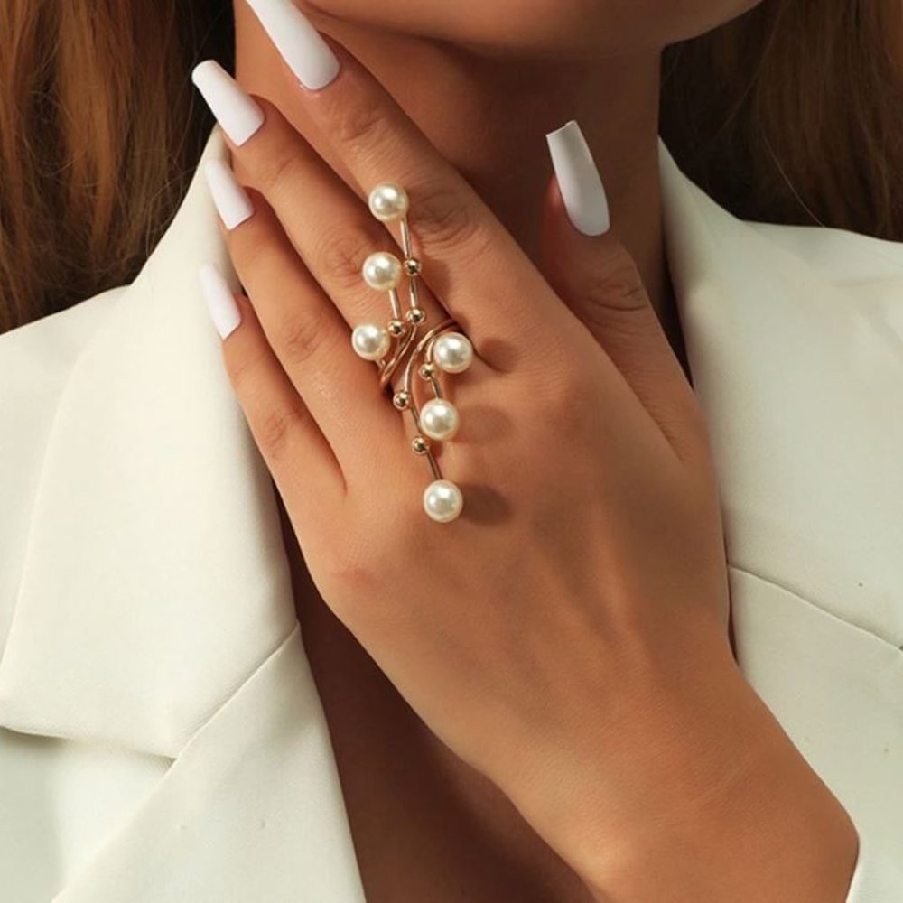 NWT Pearl Statement Ring 🤍🤍🤍🤍🤍